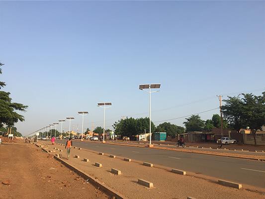 Problems with solar street lights