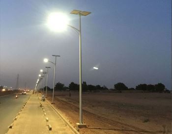 10M 100W Low Cost Solar Street Lights
